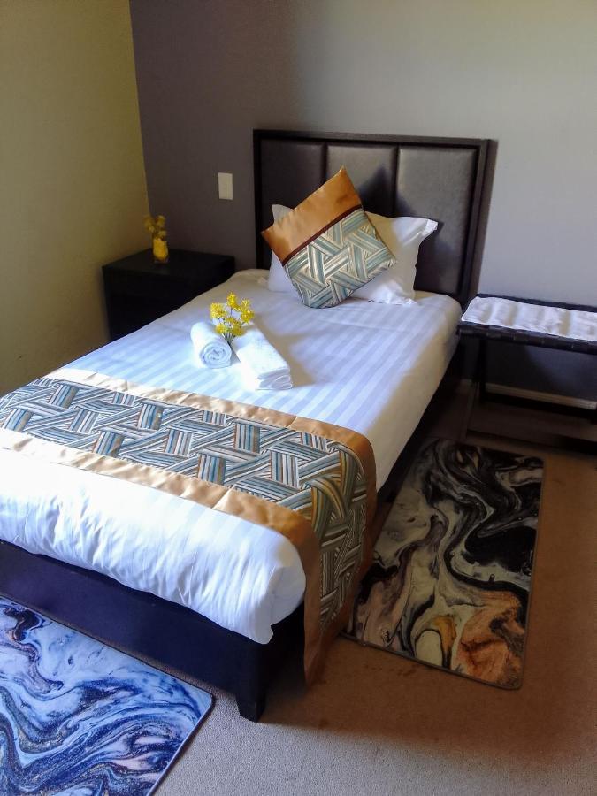 Atlantic Pearl Guest House Midrand Esterno foto