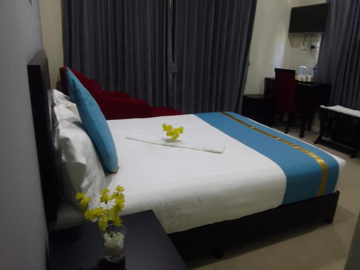 Atlantic Pearl Guest House Midrand Esterno foto