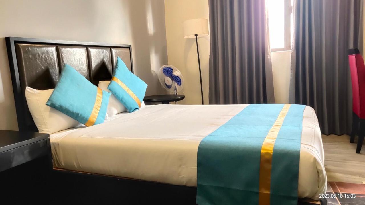 Atlantic Pearl Guest House Midrand Esterno foto
