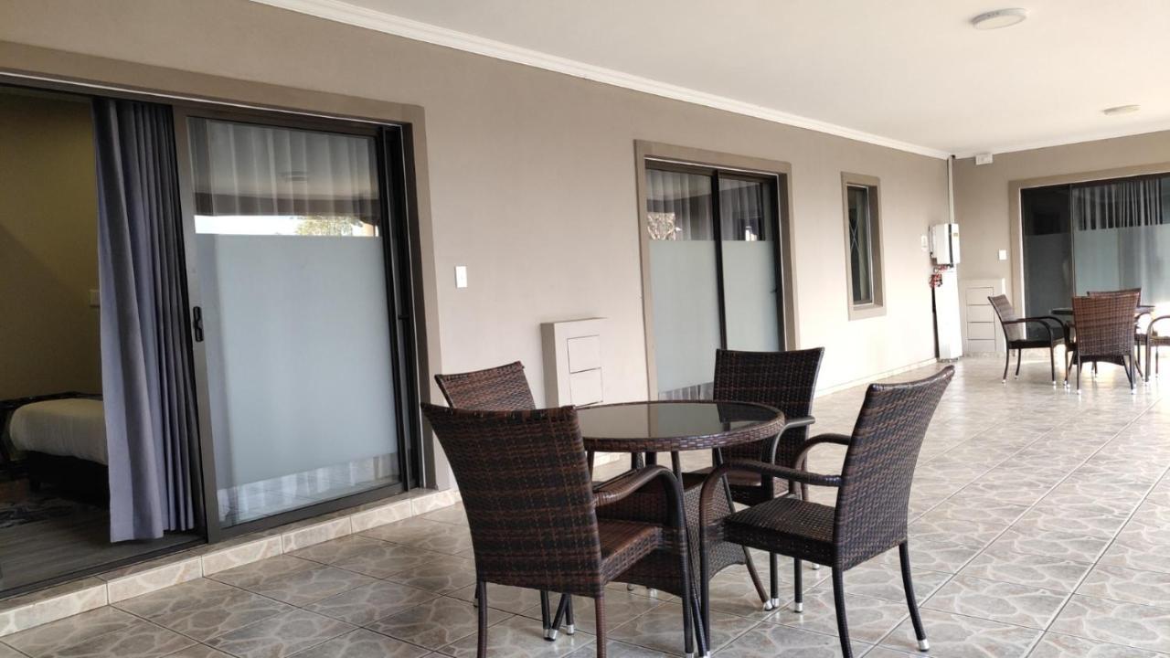 Atlantic Pearl Guest House Midrand Esterno foto